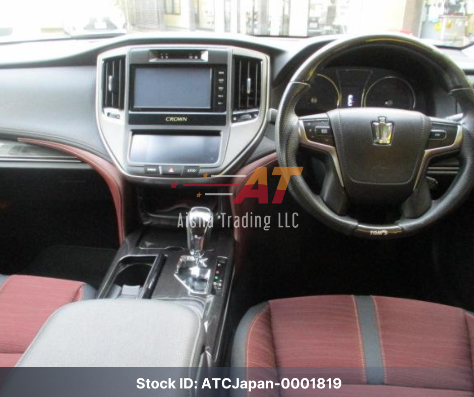 2015 Toyota Crown